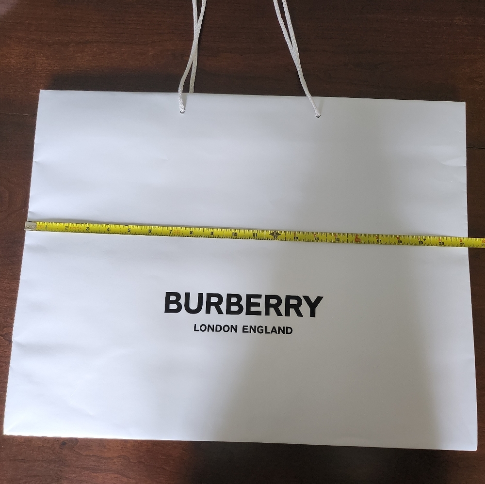Burberry XL Bag Authentic